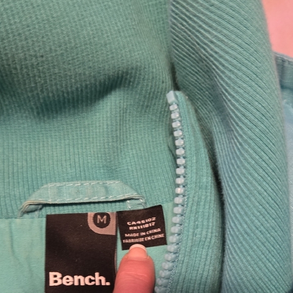 Sale, 3 For $40 Bench Light Blue coat - Picture 2 of 4